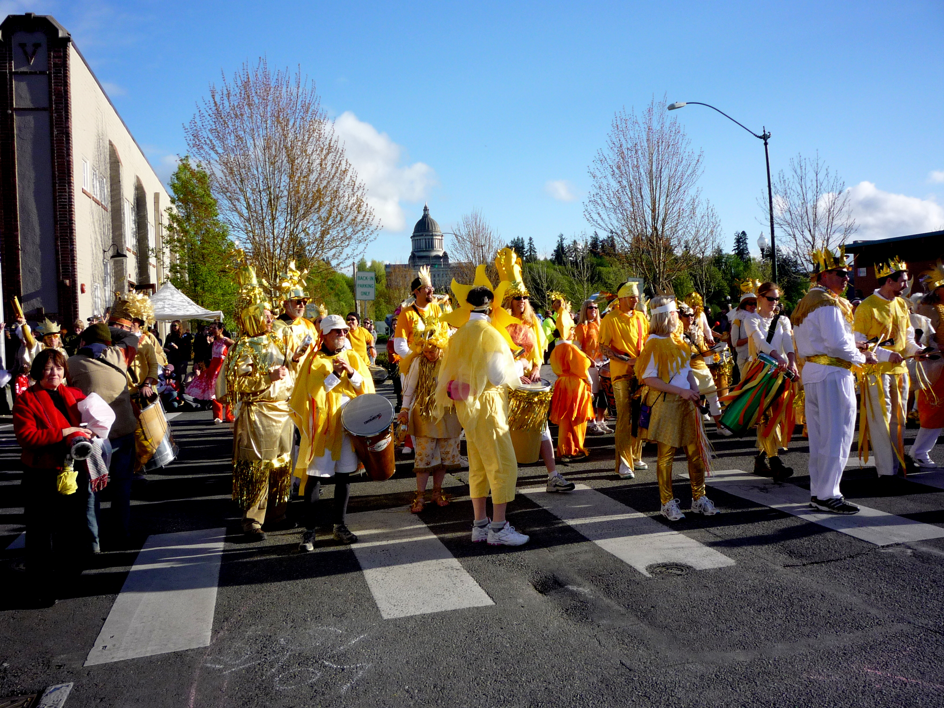  Road Show/ Procession